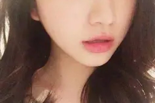 百万粉丝的绝美网红因为穿紧身衣被网暴了？