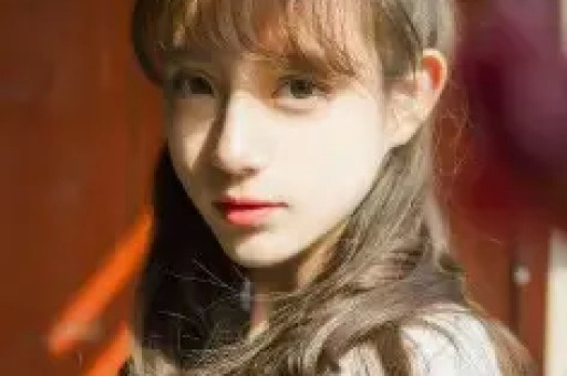 我就是擦边怎么了女网红转型上岸遭网暴回应没立人设没找正主