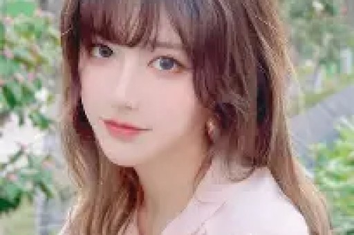 微博智搜月活暴涨300%“热点消费”催生明星AI应用